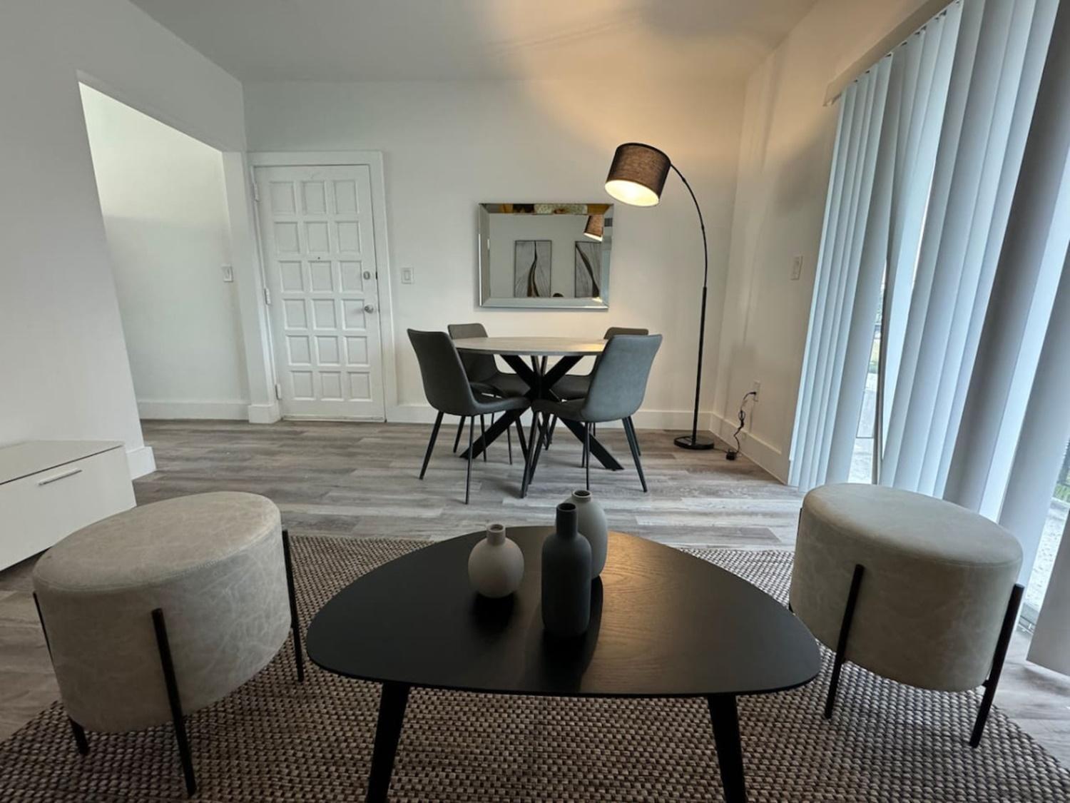 Remodeled Little Havanna Apartments Great Location Miami Zewnętrze zdjęcie